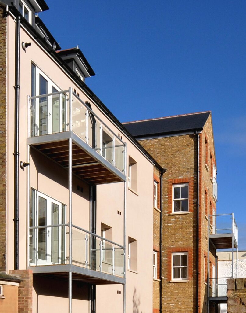 Kings street glass balconies
